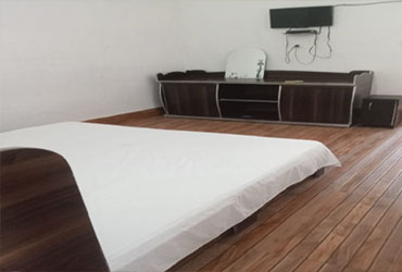 Family hotel in Kangra